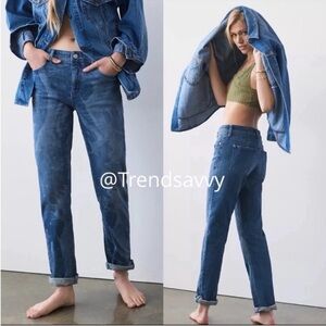 ANTHROPOLOGIE Pilcro Slim Boyfriend Jeans Medium Wash Denim Size 27 NWT